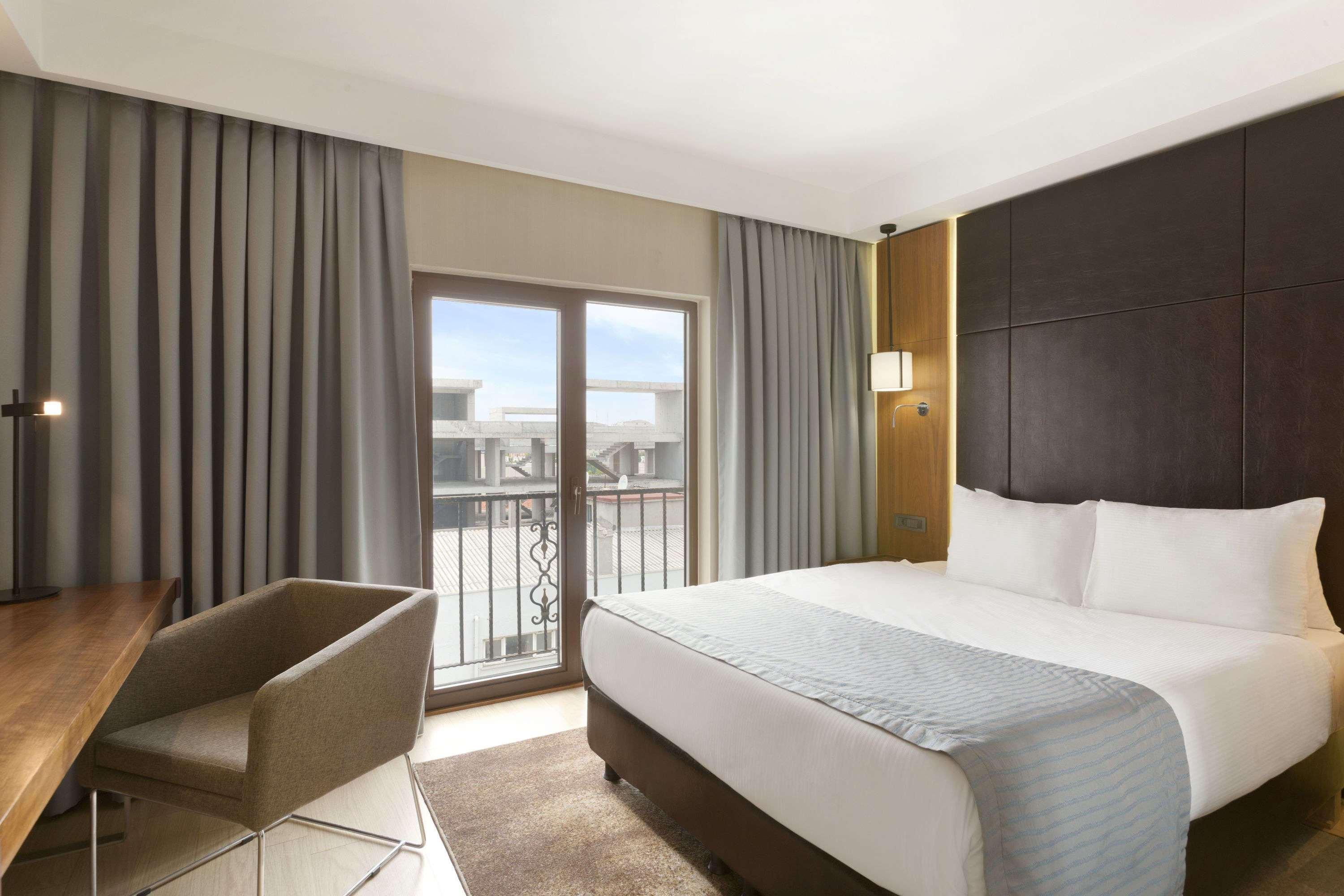 Ramada By Wyndham Istanbul Florya Hotel Exterior photo