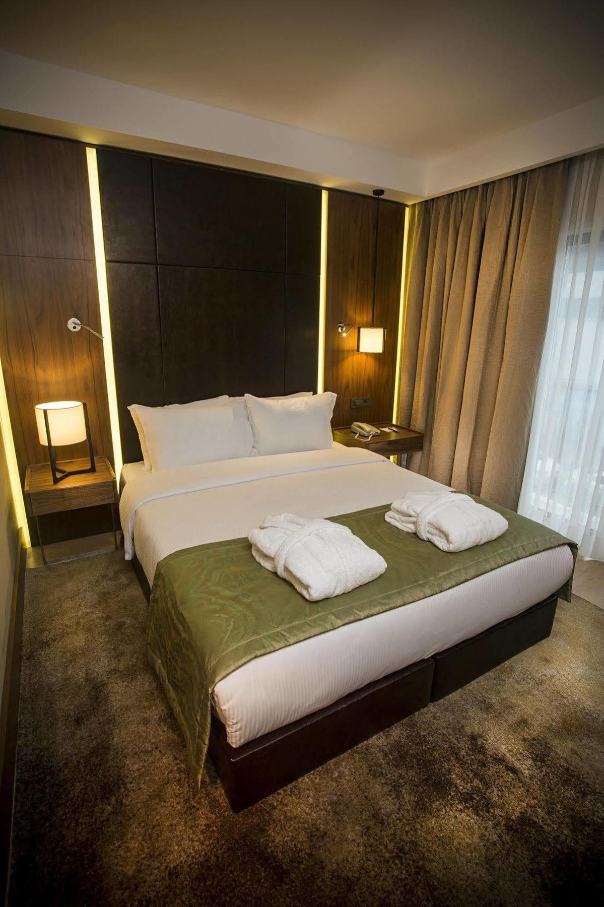 Ramada By Wyndham Istanbul Florya Hotel Exterior photo